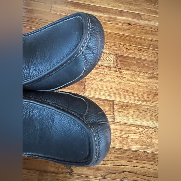 UGG Men's Ascot Loafer Slipper Leather Upper Brown Size 13 EE (Extra Wide) - Picture 13 of 14